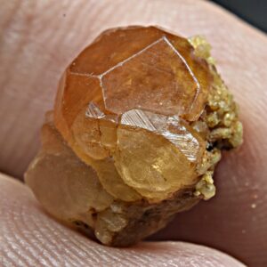 10 Carat Spessartite Garnet Crystal Combined With Diopside From Afghanistan