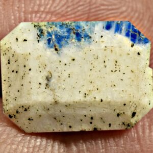 4.9 Carat Faceted Gonnardite Cut Gemstone With Fluorescent Sodalite From Badakhshan Afghanistan