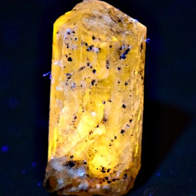5 Carat Fluorescent Marialite Scapolite Crystal With Lazurite Dot & Pyrite From Badakhshan Afghanistan