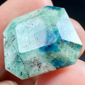 16 Carat Faceted  Fluorescent Sodalite Cut Gemstone From Badakhshan Afghanistan