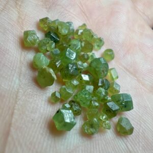 15.70 Carat Demantoid Garnet Crystals Lot From Pakistan Origin