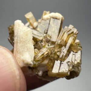 32 Carat Clinozoisite Crystal Bunch From Afghanistan – Natural Collector Mineral Specimen for Display