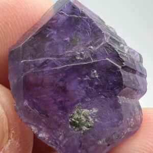 26 Carat Fluorescent Scapolite Crystal With Diopside From Badakhshan Afghanistan