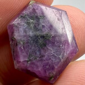 18 Carat Faceted Fluorescent Kashmir Pink Sapphire Corundum Slice
