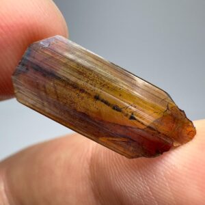 1.50 Carat Red Brookite Crystal from Pakistan – Natural Titanium Mineral Specimen