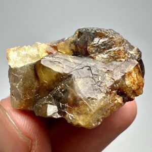 122 Carat Fluorescent Hackmanite Crystal From Badakhshan Afghanistan