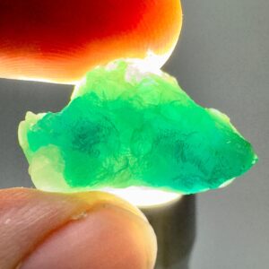 21 Ct Rare Green Hauyne Fluorescent Crystal from Badakhshan Afghanistan