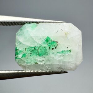 6.70 Carat Faceted Emerald Inclusion Quartz Gemstone from Pakistan – Rare Collector Cut Stone