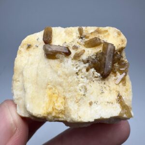 Childrenite Eosphorite Crystals on Feldspar Matrix: Nooristan Afghanistan