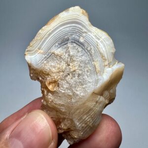 53 g Agate Specimen with Unique Unknown Crystal Growths — Natural Stone from Baluchistan