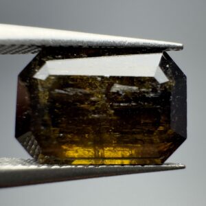 5.50 Carat Faceted Epidote Gemstone from Pakistan – Rare Collector Cut Stone