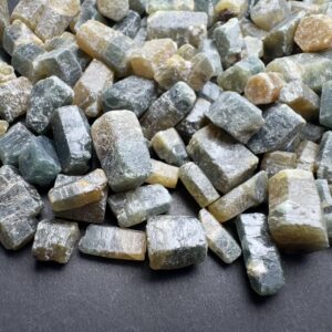 148g Rough Sapphire Lot - Untreated & Unheated Sapphires - Rough Bi Color Corundum Gems from Madagascar