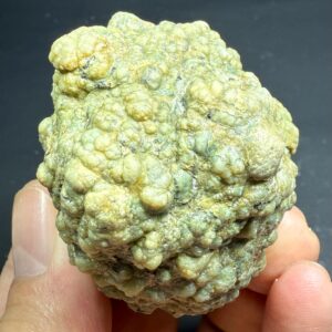 789 Carat Botryoidal Nephrite Jade Crystal From Pakistan